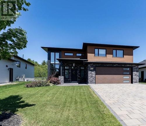 164 Countryside Drive  Greater Sudbury, ON P3E 5A4