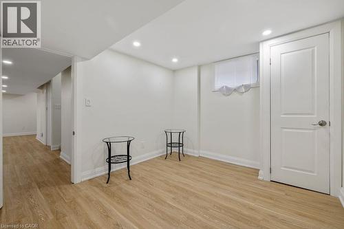 60 Howe Avenue, Hamilton, ON 