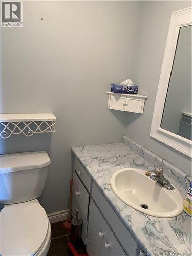1 Walsh Place, Saint John, NB - Indoor Photo Showing Bathroom