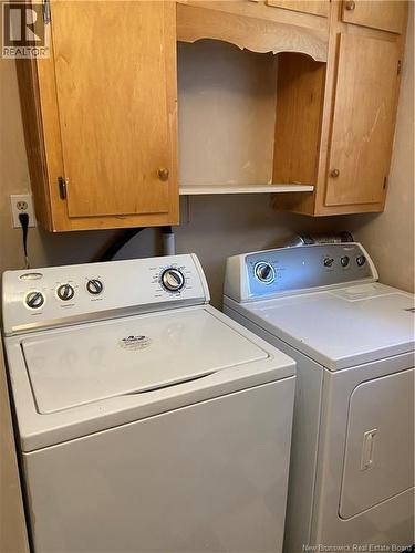 1 Walsh Place, Saint John, NB - Indoor Photo Showing Laundry Room