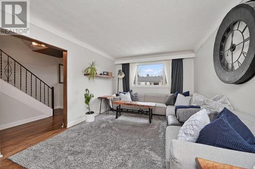 1126 Woodroffe Avenue, Ottawa, ON - Indoor Photo Showing Other Room