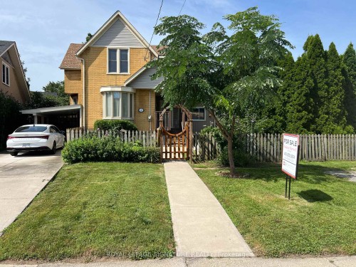 141 York Street  St. Catharines, ON L2R 6E8