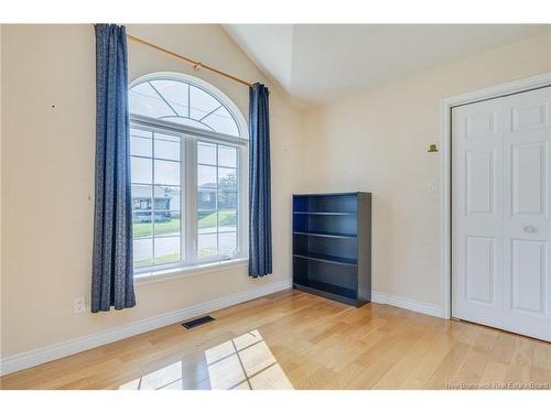 11 Weymond Cres, Riverview, NB 