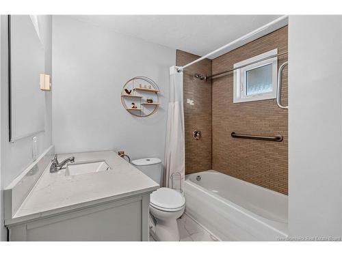 51 Biddington Ave, Moncton, NB 