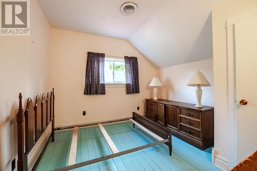 1805 Shore Rd, Richard'S Landing, ON - Indoor Photo Showing Other Room