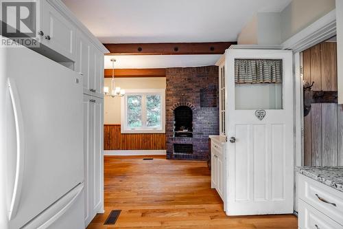 1805 Shore Rd, Richard'S Landing, ON - Indoor