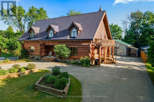 24 OLIVER CRESCENT  Collingwood, ON L9Y 3Z1