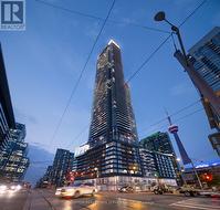 1715 - 3 CONCORD CITYPLACE WAY Toronto, ON M5V 0X4