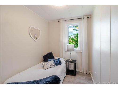 22 Macintosh St, Fredericton, NB 