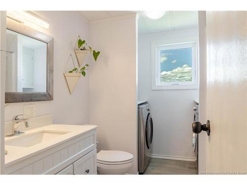 22 Macintosh St, Fredericton, NB 