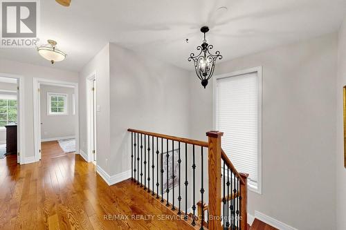 32 Hillpath Crescent, Brampton, ON - Indoor Photo Showing Other Room