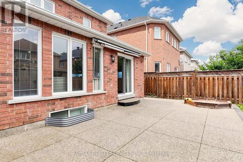 32 Hillpath Crescent, Brampton, ON - Outdoor With Exterior