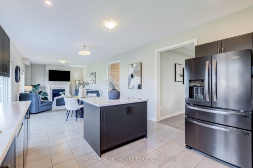 252 Springfield Crescent, Clearview, ON - Indoor Photo Showing Kitchen With Fireplace