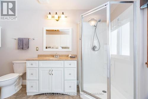 187 Champlain Road, Penetanguishene, ON - Indoor Photo Showing Bathroom