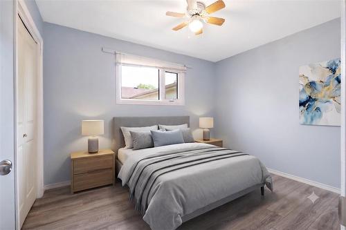 50 Kowall Bay, Winnipeg, MB - Indoor Photo Showing Bedroom