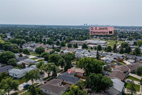 50 Kowall Bay, Winnipeg, MB - Outdoor With View
