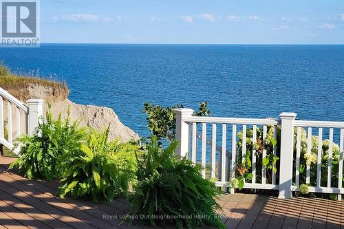 3741 LAKESHORE ROAD E  Clarington, ON L1B 1L9
