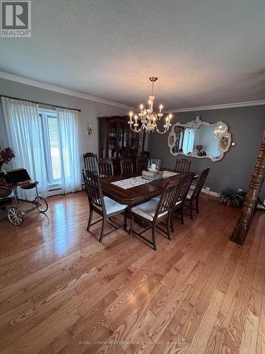 324 Third Avenue, Cochrane, ON - Indoor Photo Showing Dining Room