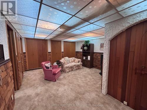324 Third Avenue, Cochrane, ON - Indoor Photo Showing Other Room