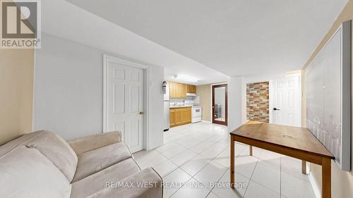 32 Allonsius Drive, Toronto, ON - Indoor