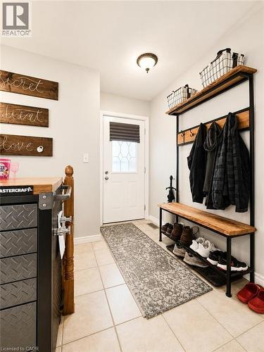 13 Stanley Street, Cambridge, ON - Indoor Photo Showing Other Room
