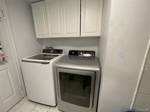 Laundry - 3144Z Boul. Langelier, Montréal (Mercier/Hochelaga-Maisonneuve), QC - Indoor Photo Showing Laundry Room