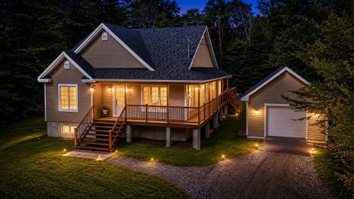 565 Rue du Bouton-d'Or  Sainte-Sophie, QC J5J 1T5