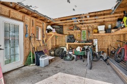 Garage - 