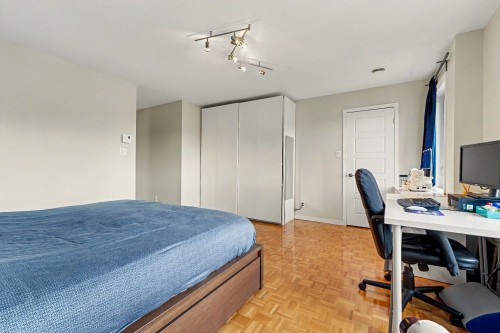 Chambre à coucher principale - 373 Rue Upper Edison, Saint-Lambert, QC - Indoor Photo Showing Other Room