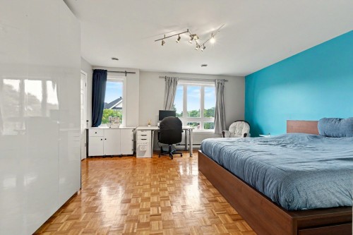 Chambre à coucher principale - 373 Rue Upper Edison, Saint-Lambert, QC - Indoor Photo Showing Bedroom