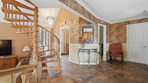 Hall d'entrée/Vestibule - 2530 206E Rue, Saint-Georges, QC - Indoor Photo Showing Other Room