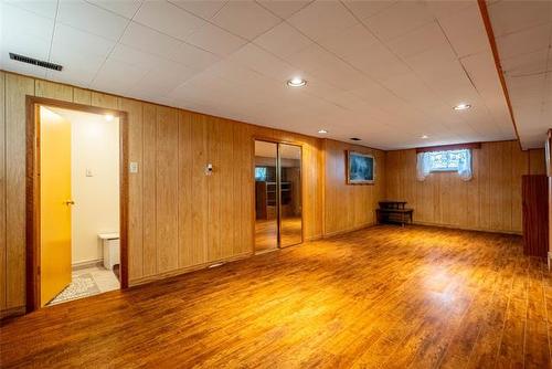 123 Traverse Ave, Winnipeg, MB - Indoor