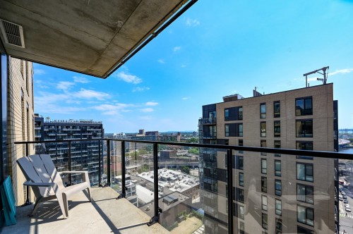 Balcon - 1701-235 Rue Peel, Montréal (Le Sud-Ouest), QC - Outdoor