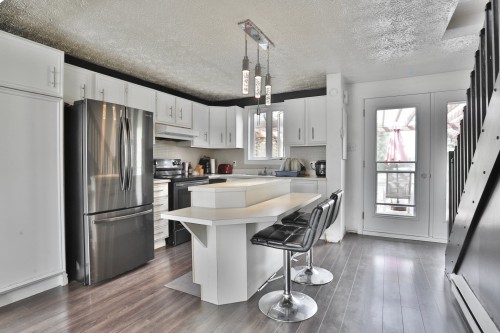 Cuisine - 267A  - 267C Route 139, Acton Vale, QC - Indoor Photo Showing Kitchen With Upgraded Kitchen
