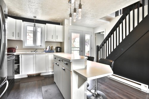 Cuisine - 267A  - 267C Route 139, Acton Vale, QC - Indoor Photo Showing Kitchen With Double Sink