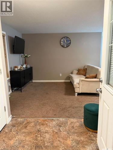 26 5742 Gordon Road, Regina, SK - Indoor Photo Showing Other Room