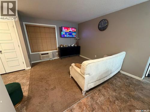 26 5742 Gordon Road, Regina, SK - Indoor