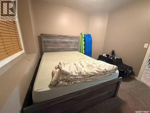 26 5742 Gordon Road, Regina, SK - Indoor Photo Showing Bedroom