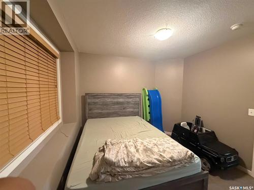 26 5742 Gordon Road, Regina, SK - Indoor Photo Showing Bedroom