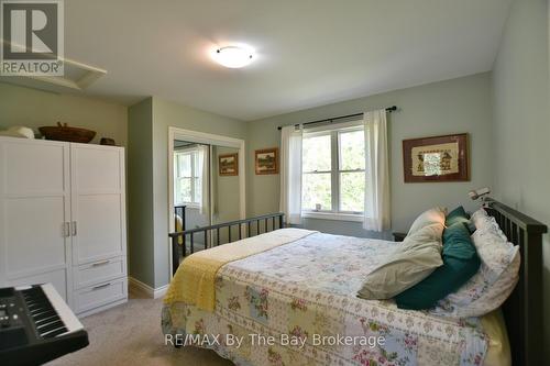 2nd Bedroom - 1327 River Road E, Wasaga Beach, ON - Indoor Photo Showing Bedroom