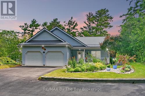 Nice Curb Appeal - 1327 River Road E, Wasaga Beach, ON - Outdoor