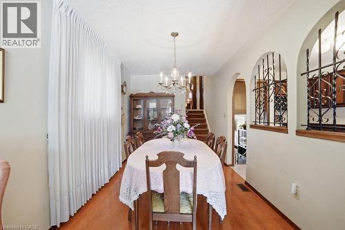 229 East 8Th Street, Hamilton, ON - Indoor Photo Showing Dining Room