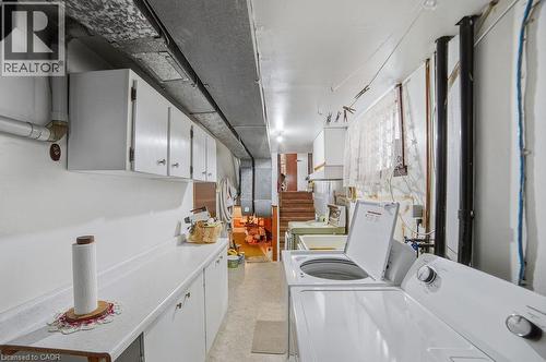 229 East 8Th Street, Hamilton, ON - Indoor Photo Showing Laundry Room