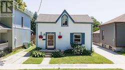117 QUEBEC STREET  Goderich (Goderich (Town)), ON N7A 2G6
