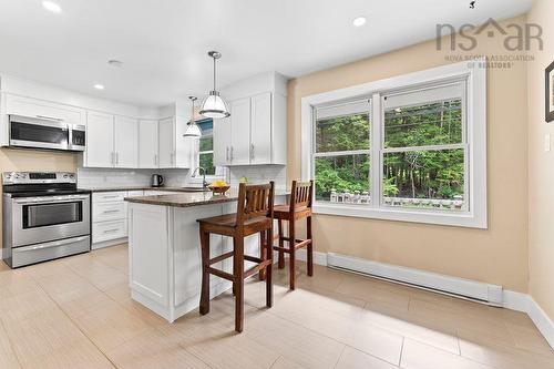 77 Fletcher Drive, Fall River, NS - Indoor Photo Showing Kitchen
