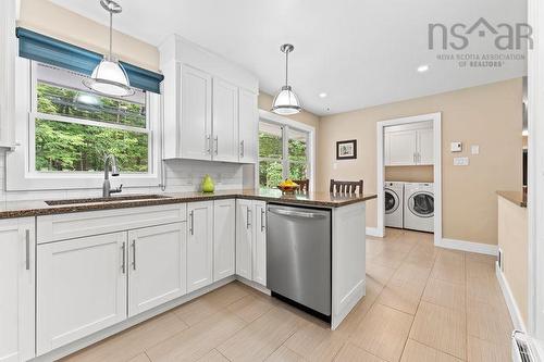 77 Fletcher Drive, Fall River, NS - Indoor Photo Showing Kitchen