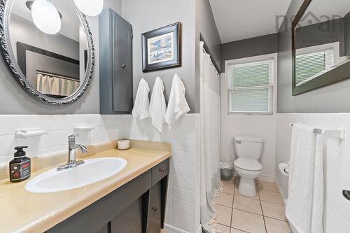 77 Fletcher Drive, Fall River, NS - Indoor Photo Showing Bathroom