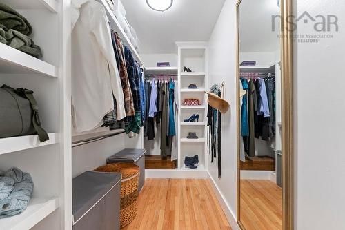 77 Fletcher Drive, Fall River, NS - Indoor With Storage