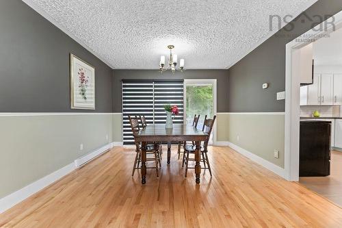 77 Fletcher Drive, Fall River, NS - Indoor Photo Showing Dining Room