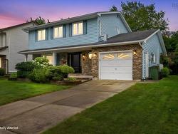 94 Dillon Crescent  Halifax, NS B3M 4A8